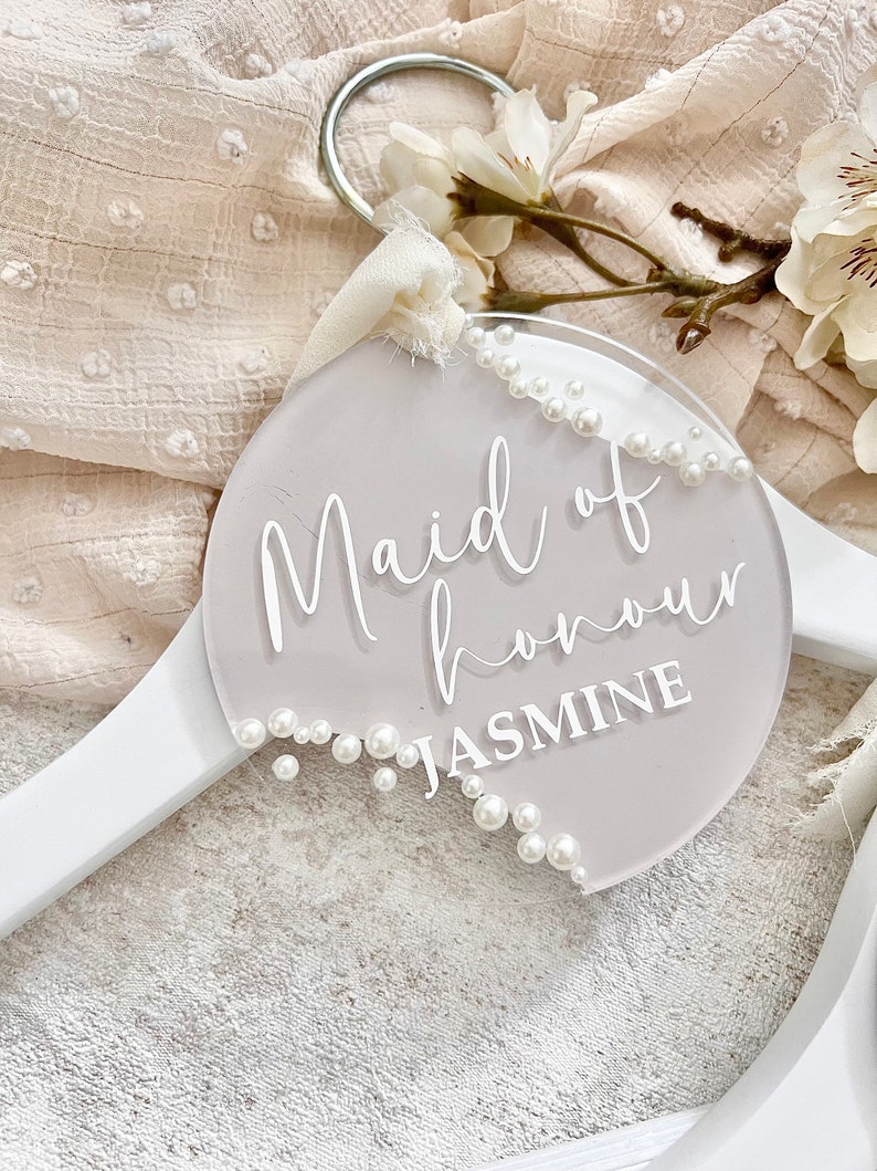Personalised Wedding Hanger, Hanger Tag, Pearl Wedding Accessories, Acrylic Hanger Tag, Bridesmaid, Maid of Honour, Gift for Bride image 6