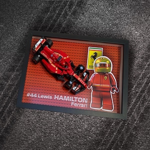 Hamilton #44 FERRARI A4 Minifigure Background for Speed Champions F1 car frame