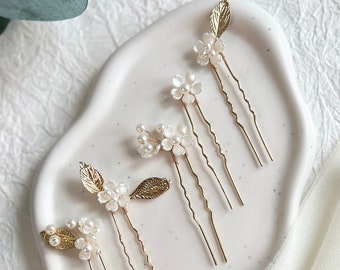 Bridal hair pins, set of 5, gold or silver, white pearls, flower bridal jewelry, bridal hair accessories, bridesmaids, wedding jewelry