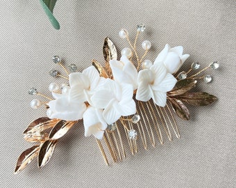 Hair accessories, rose gold, white flowers, floral hair comb, bridal wedding, high-quality bridal hair jewelry, bridal hairstyle