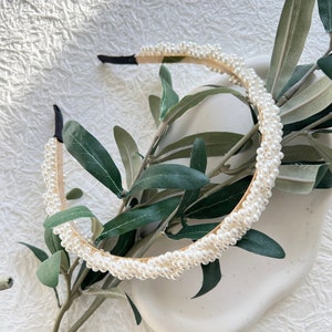 Braut Haarreif, Gold mit weißen Perlen, Haarschmuck, Hochzeit, Brautschmuck, Schmuck Hochzeit, Perlenschmuck, Brauthaarschmuck