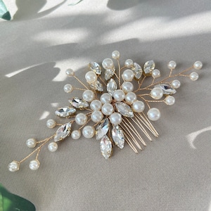 Bridal hair accessories, hair comb, pearls and rhinestones, gold, white, wedding, high-quality bridal hair accessories, bridesmaid jewelry, maid of honor