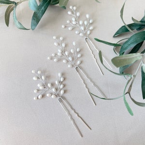 Bridal hair accessories set of 3 silver hair clips with white pearls hairpins bridal jewelry wedding jewelry bridesmaid maid of honor wedding image 5