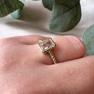 Ring Gold, rechteckiger Cubic Zirconia Stein, Edelstahl, offen verstellbar in der Größe, Schmuck Frauen, Fingerschmuck, Damenschmuck