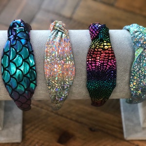 Metalen hoofdbanden, holografisch, iriserend, kleine zeemeermin, zeemeerminschubben, hoofdband, accessoires, haaraccessoires, geknoopte hoofdbanden