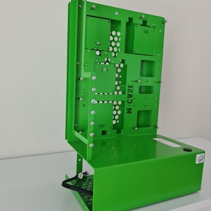 M-CASE 1 LONG ATX RAL / open pc-behuizing / testopstelling / RAL gepoedercoat, AIO 360 mm