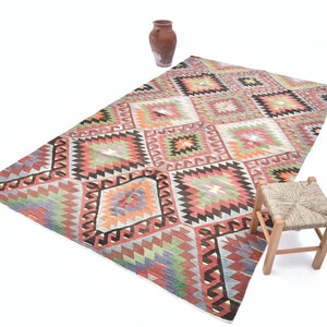 5x9 Area Rug, 5x9 Tribal Kilim, 5x9 Green & Red Kilim Rug, 5x9, Vintage Handmade Kilim, 5x9 Rug, 5x9 Turkish Rug, Geometric Style, Gift Rugs