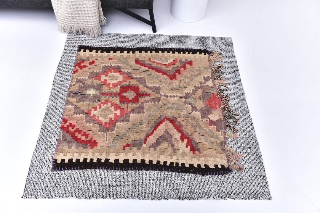 3x3 Vintage Square Patchwork Kilim Rug, Red Cream Color, 3x3 Small Rug ...