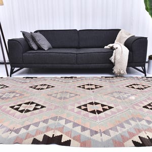 5x9 Vintage Kilim Rug, Geometric Patterned Kilim Rug, Colorful Kilim Rug, 5x9 Farmhouse Decor, Area Rug 5x9, Tribal Kilim Rug, Wool Jute Rug