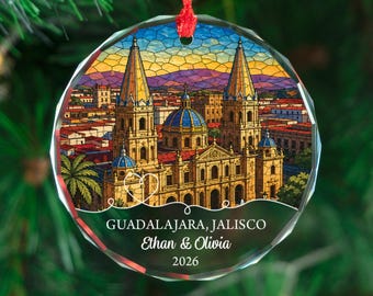 Gepersonaliseerde Guadalajara-ornamentcadeau voor koppels, souvenir kathedraal Mexico, Jalisco Skyline Christmas Keepsake 2026