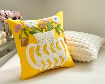 Nordic Cream Punch Needle Embroidered Pillow, Flower Pillowcase, Unique Throw Pillow, Tufted Cushion Cover for Living Room Bedroom