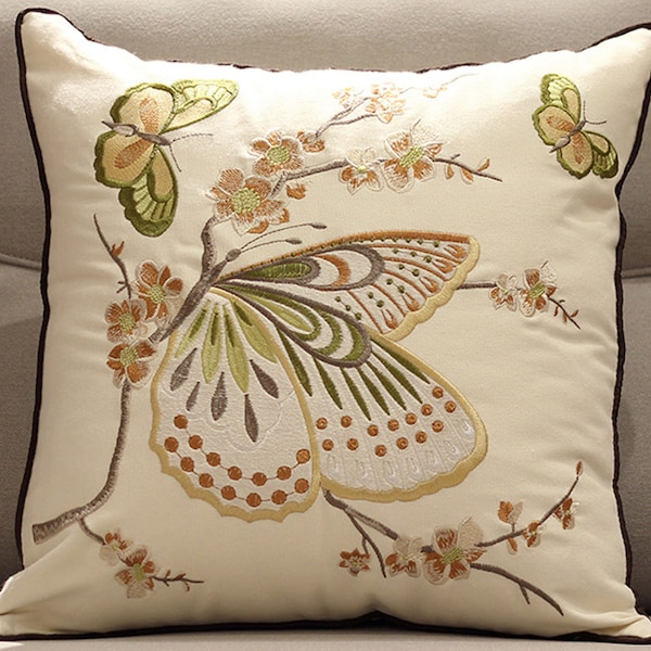 Oreiller brodé à l'aiguille beige européen, taie d'oreiller papillon, coussin unique, housse de coussin capitonnée pour salon chambre