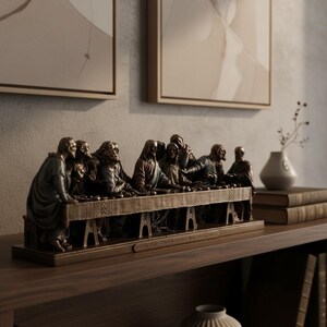 The Last Supper Statue image 2