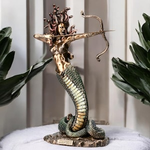 Medusa Statue with Arrow - Mythical Home Decor, Greek Mythology Collectible, Sculptural Art Piece