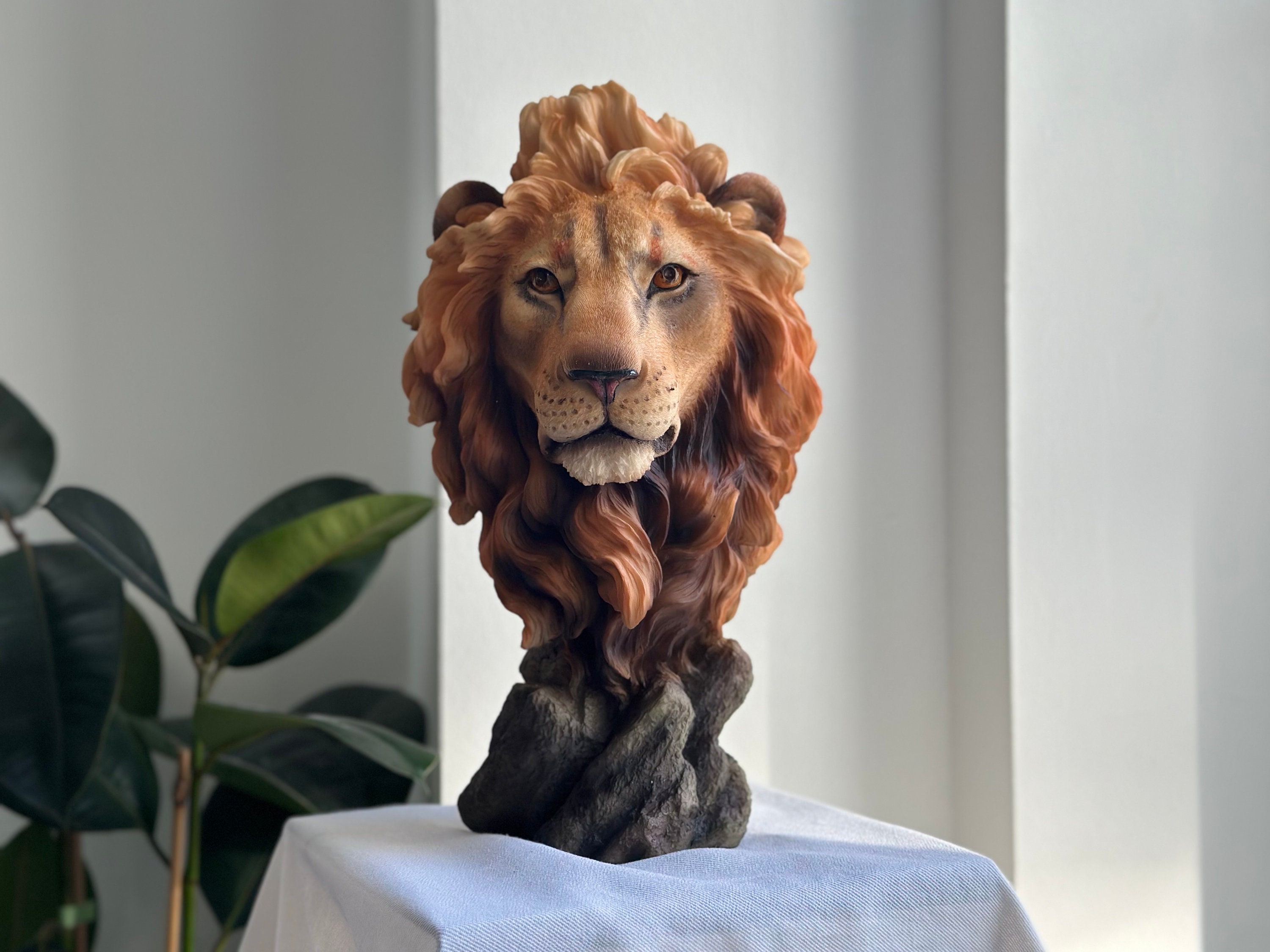 Lion Head Statue - Etsy