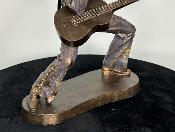 Elvis Presley Statue, Retro Rock 'n' Roll Figurine, Collectible