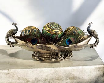 Peacock Design Bronze Fruit Bowl: Decorative Kitchen Centerpiece