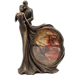 Bride and Groom Figured Picture Frame