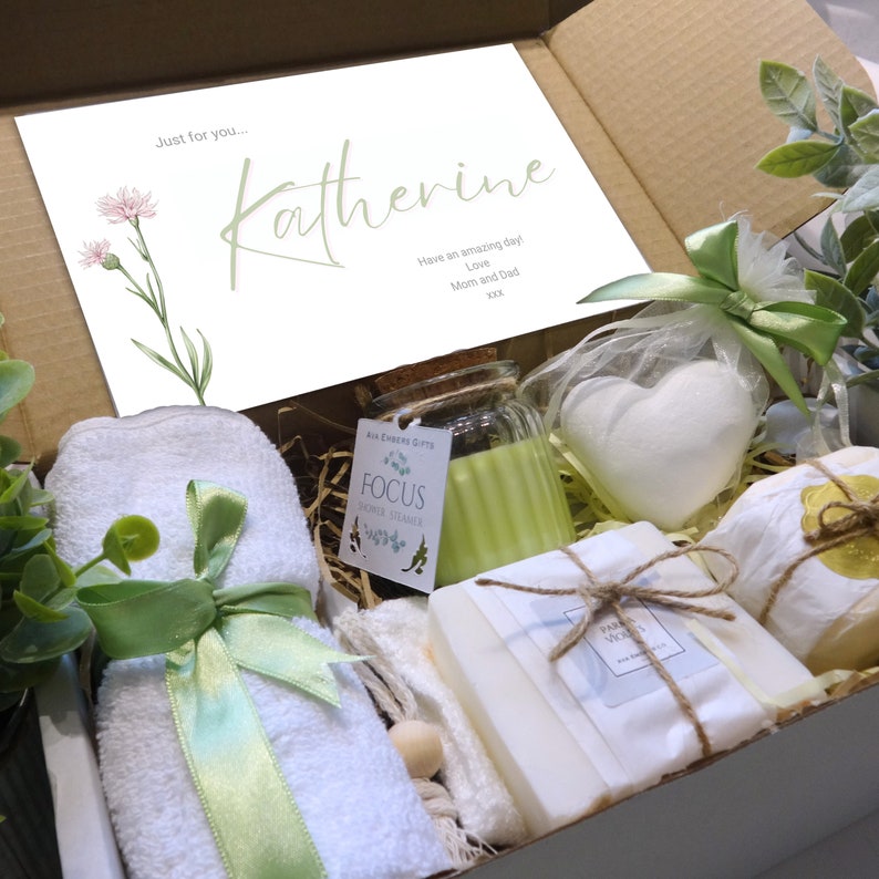 Personalised Pamper Gift Set for Birthdays, Mothers Day, Gift for Her, Get Well Soon, Spa Gift Set, Thank You, New Mum, Self Care Box. image 8