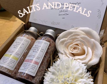Himalayan Aromatherapy Bath Salts and Soap Flower Petals, Gift for Mum, Gift for Her,  Personalised Birthday Gift, Go To Gift.