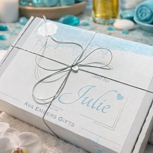 Luxury Vegan Spa Gift Box for Women, Personalised Pamper Gift Set, Handmade Self Care Box, Birthday Gift, Tea and Treats Gift for Her