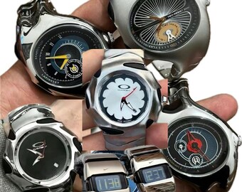 ５５％以上節約 Wristwatches Style Y2k Oakley and Nike - Price Single 時計