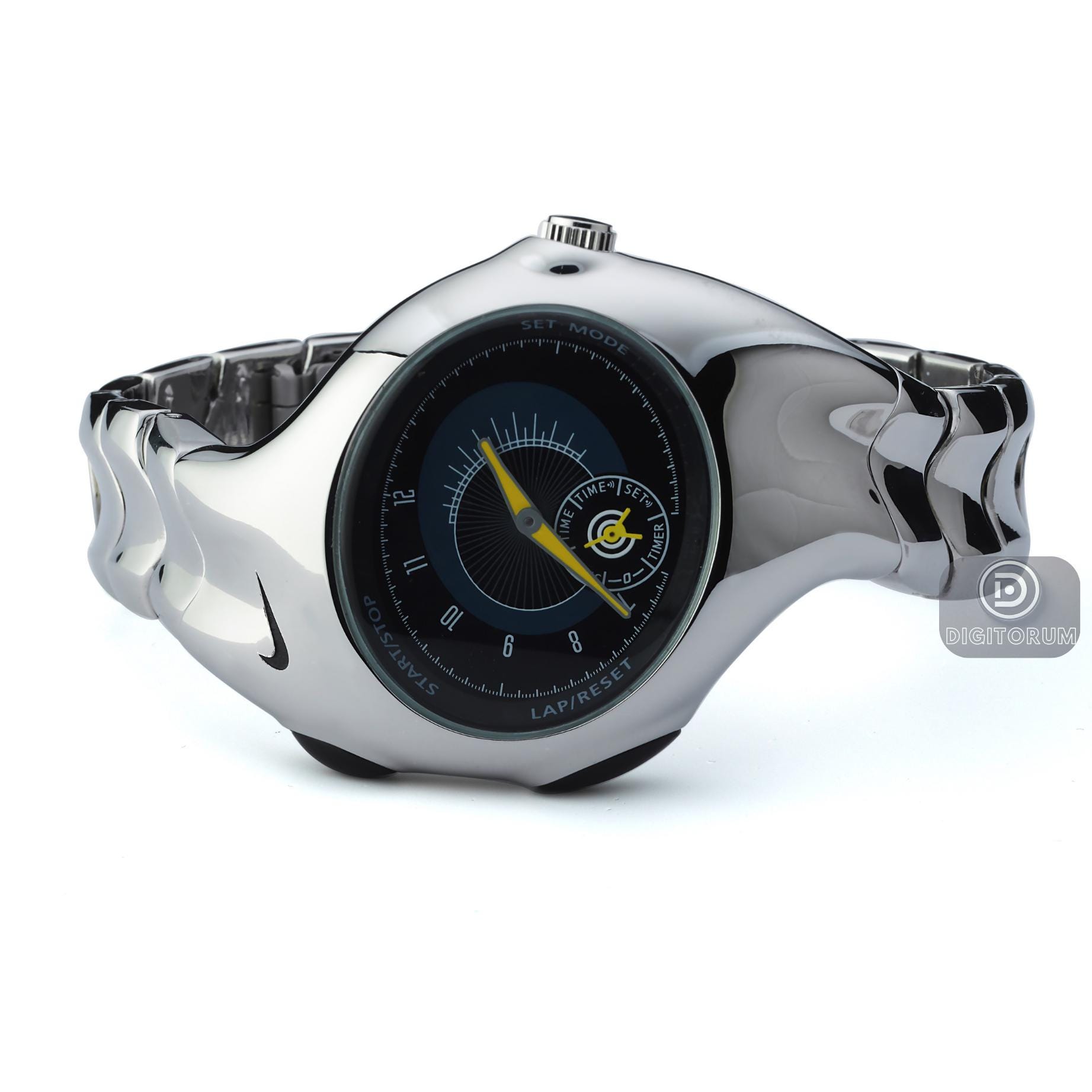 Triax Chrono Armored Chrome Watch Inspired by Triax Chrono Armored Chrome Watch Inspired by