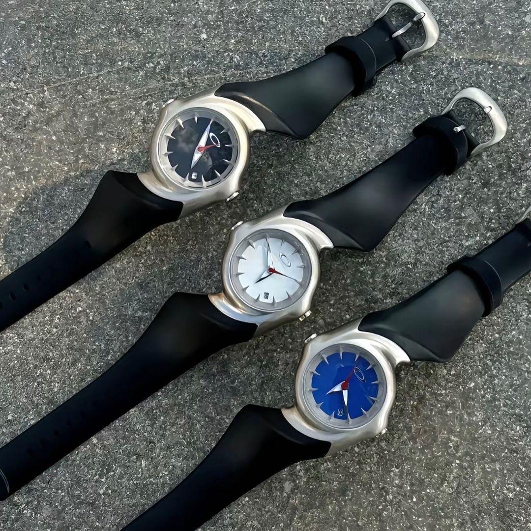 OAKLEY(オークリー) 時計 Oakley Crush Skull Watch OAKLEY オークリー