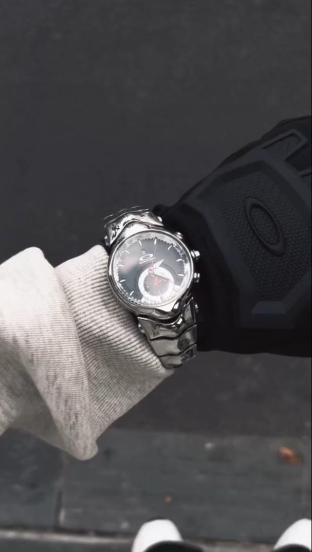 Oakley Judge Chrome Black, Special Judge 2 Watch Inspired by 