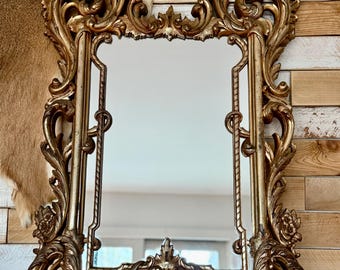 Espejo de pared vintage dorado adornado / Estilo Hollywood Regency / Decoración del hogar
