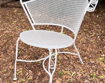Sillón de hierro forjado Woodard estilo años 50 / Muebles de exterior para patio o jardín / Estilo MCM