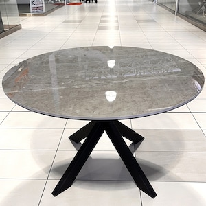Round Dining Table - Calacatta Grey Marble Tabletop & Spider Shape Metal Base