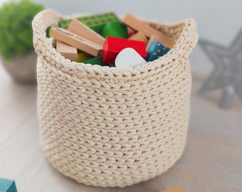 Midi size crochet basket with handles | Toy basket pattern | Plant holder Pattern | Gift basket crochet pattern | Easy and quick pattern