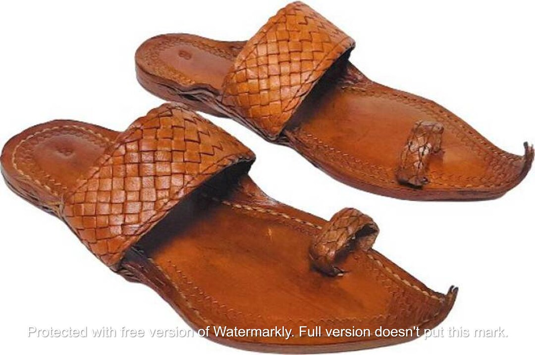 kolhapuri mens chappal