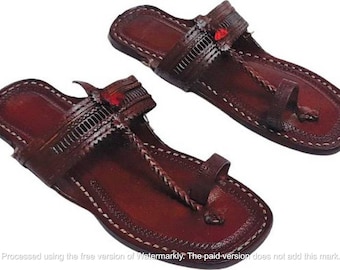 womens kolhapuri chappal,toering,beachwear, hippie jesus buffalo slides,slippers,T strap casual slip ons,leather indian handmade,Brown shoes