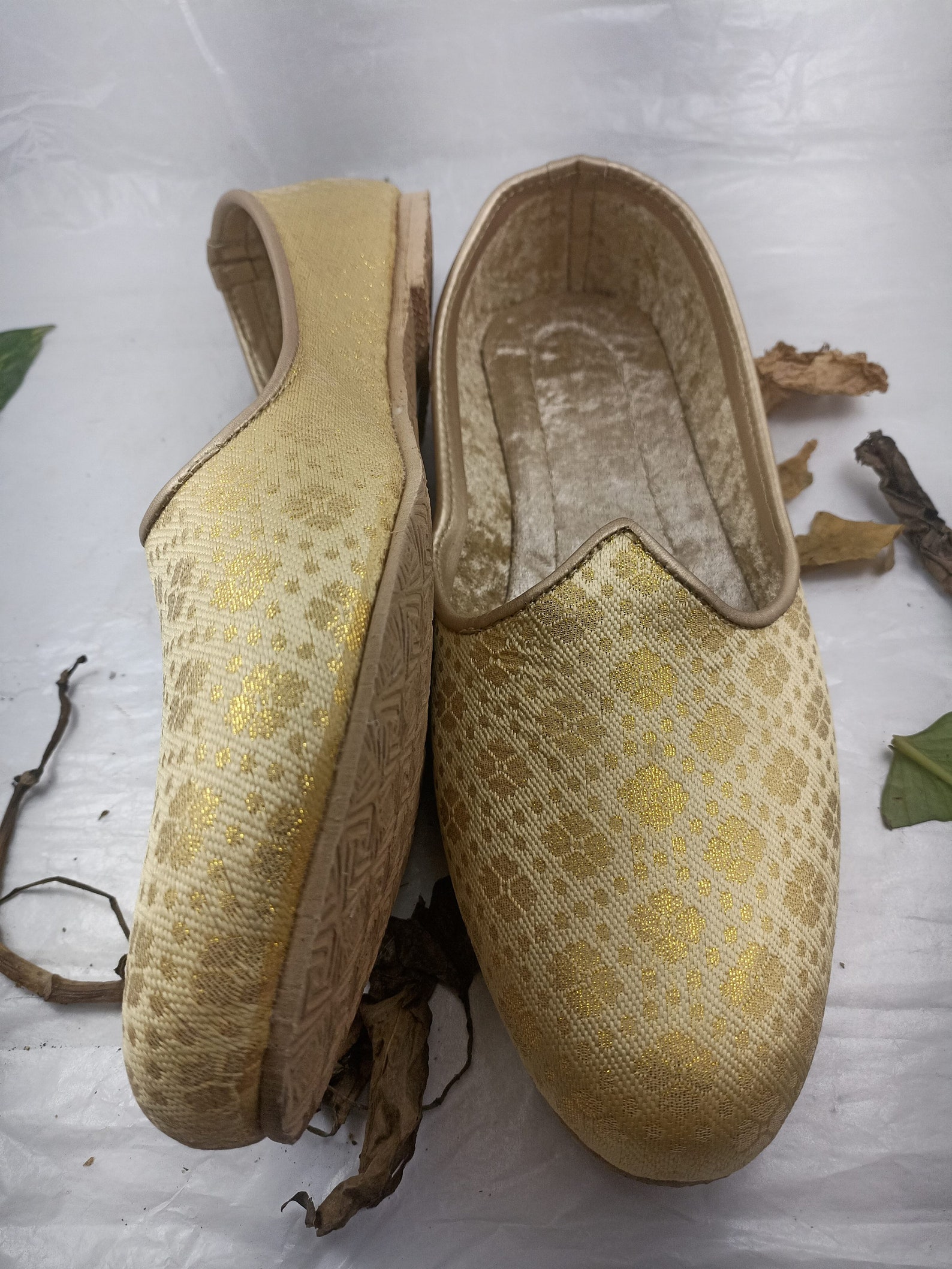 mens jutti online shopping