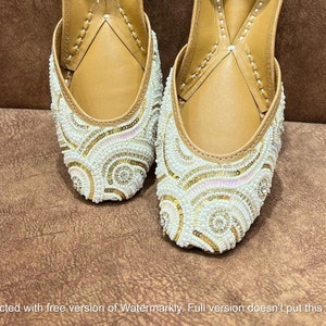 Woman Handmade Punjabi Jutti-Wedding Shoes, Bridal Jutti, Ethnic Footwear for Women, Indian Shoes, White Bridal Shoes with mothers day gift.