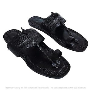Black Handmade Kolhapuri Chappals Men | Indian Ethnic Sandals | Traditional Footwear | Festive Wedding Slippers | Leather Toe Ring Chappals.