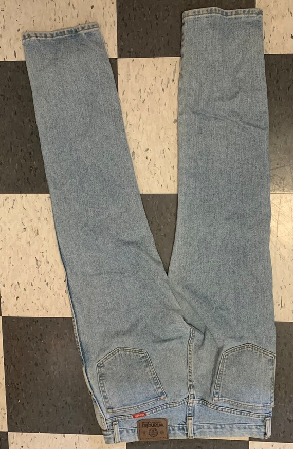 Vintage Wrangler Light Wash Blue Jeans Size 31x30… - image 2