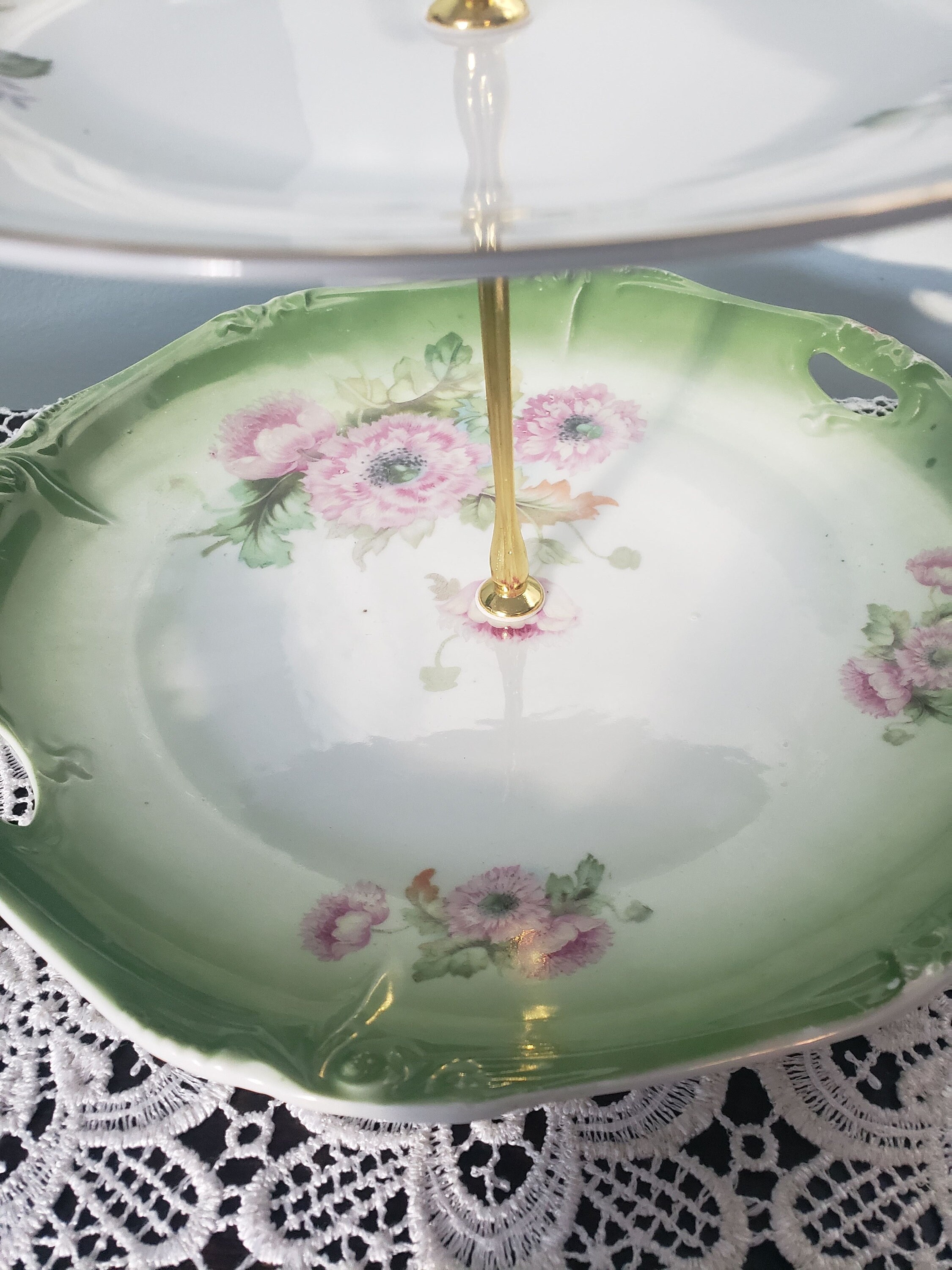 Support à gâteau à plusieurs niveaux parfumé Coalport