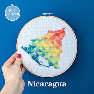 Modèle PDF de carte du Nicaragua au point de croix. Tutoriel original du projet xStitch à télécharger instantanément. Cadeau attentionné pour un ami qui a le mal du pays.