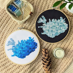 Ensemble de motifs de point de croix de cartes d'Islande. Tutoriel de projet de broderie unique avec un design géométrique. Cadeau original pour une personne créative