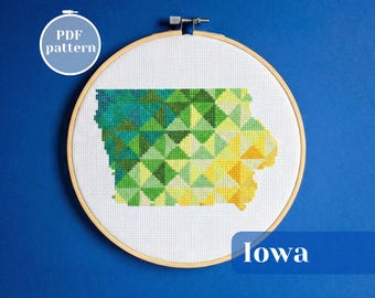 Iowa (USA) map outline cross stitch pattern. Artisanal stitchery design for DIY project. Handcrafted embroidery gift for a traveler