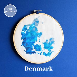 Patrón de punto de cruz en PDF con el mapa de Dinamarca. Diseño de bordado minimalista moderno. Regalo único para un amigo de Copenhague. Idea de decoración ecológica