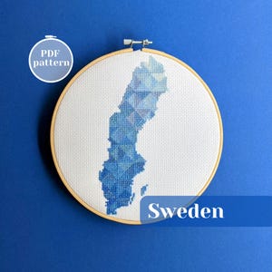 Modèle de carte de la Suède au point de croix. Tableau PDF xstitch moderne compté. Décoration de broderie créative à faire soi-même. Cadeau DIY pour un habitant de Stockholm