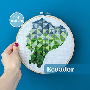 Patrón de punto de cruz en PDF con la forma del mapa de Ecuador. Guía de bordado original para descarga inmediata. Un pasatiempo para la salud mental que puedes probar.