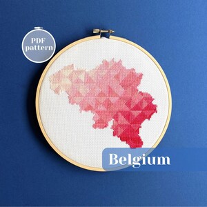 Mapa Belgii – nowoczesny wzór haftu krzyżykowego. Prosty schemat xstitch w formacie PDF do natychmiastowego pobrania. Kreatywny prezent do haftu analogowego.