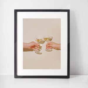 Cocktailkunst, Bar Cart Art, Cheers, Digitale Kunst