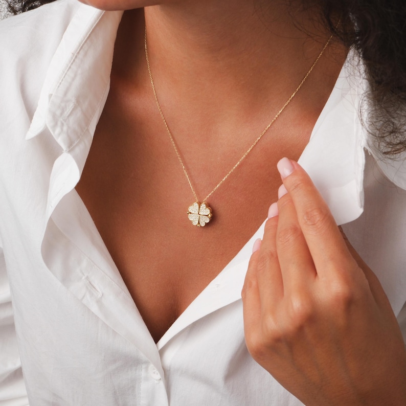 Magnetic 4 Heart Clover Necklace, Four Heart Clover Pendant for Women, Dainty Zircon Love Jewelry, Girlfriend Gift, Lucky Gift for Her