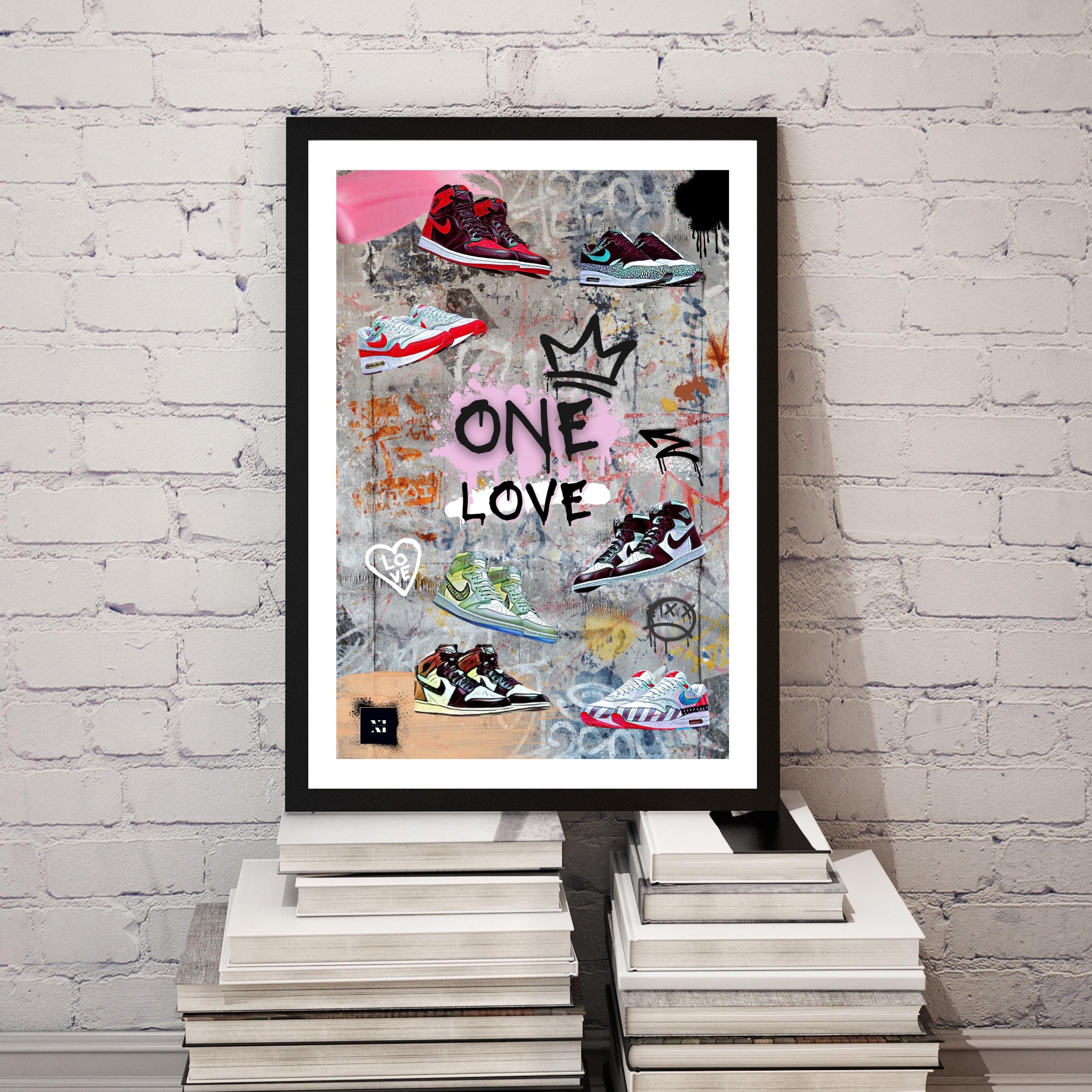 沢口愛華直筆サイン入りアクリル額装ポスターパネル